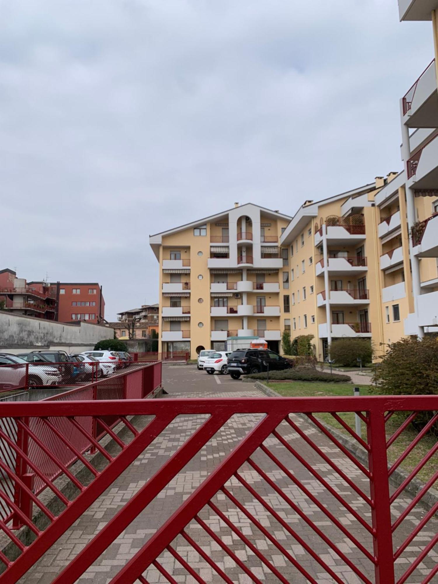 Bellissimo Appartamento Riservato Vicino Al Centro Vérone Extérieur photo